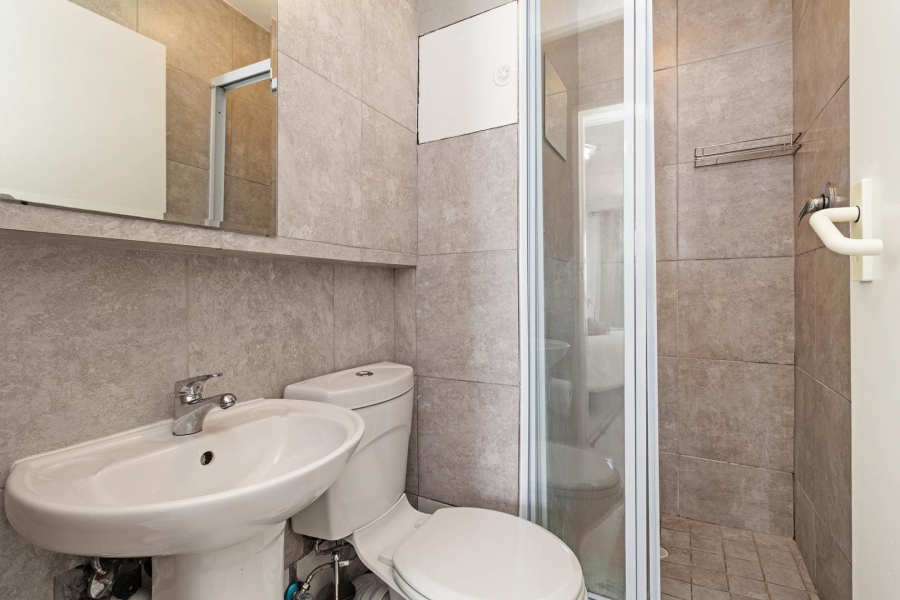 2 Bedroom Property for Sale in Beachfront Western Cape